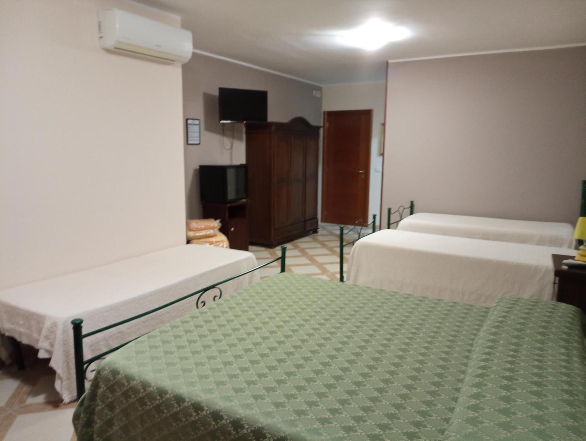 Mamma Assunta Bed & Breakfast Melendugno Bagian luar foto