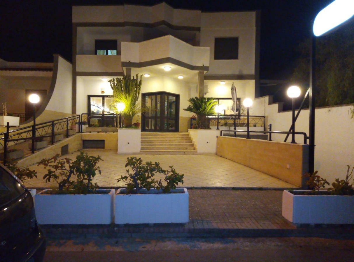Mamma Assunta Bed & Breakfast Melendugno Bagian luar foto