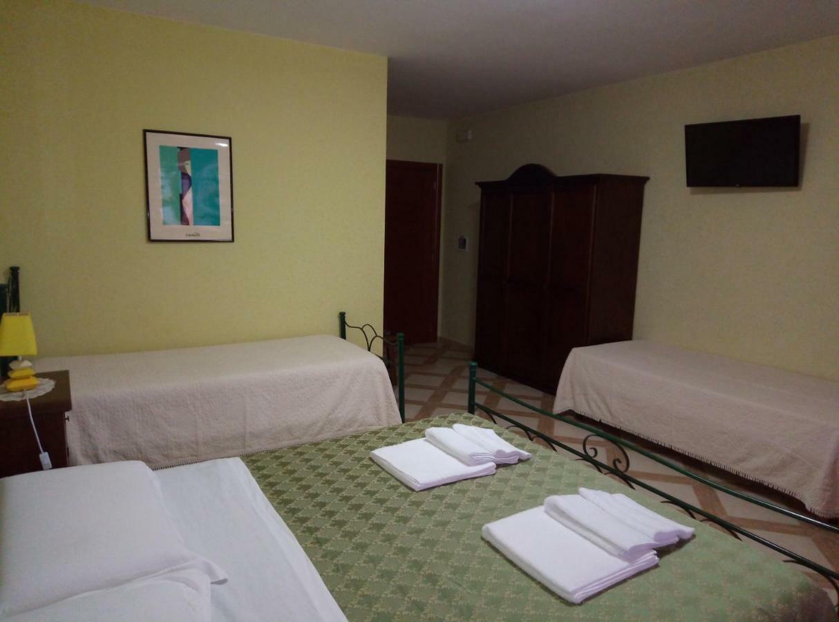 Mamma Assunta Bed & Breakfast Melendugno Bagian luar foto